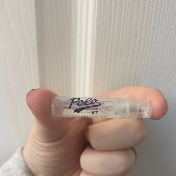 Sample size men cologne bundle - Picture 3 of 4